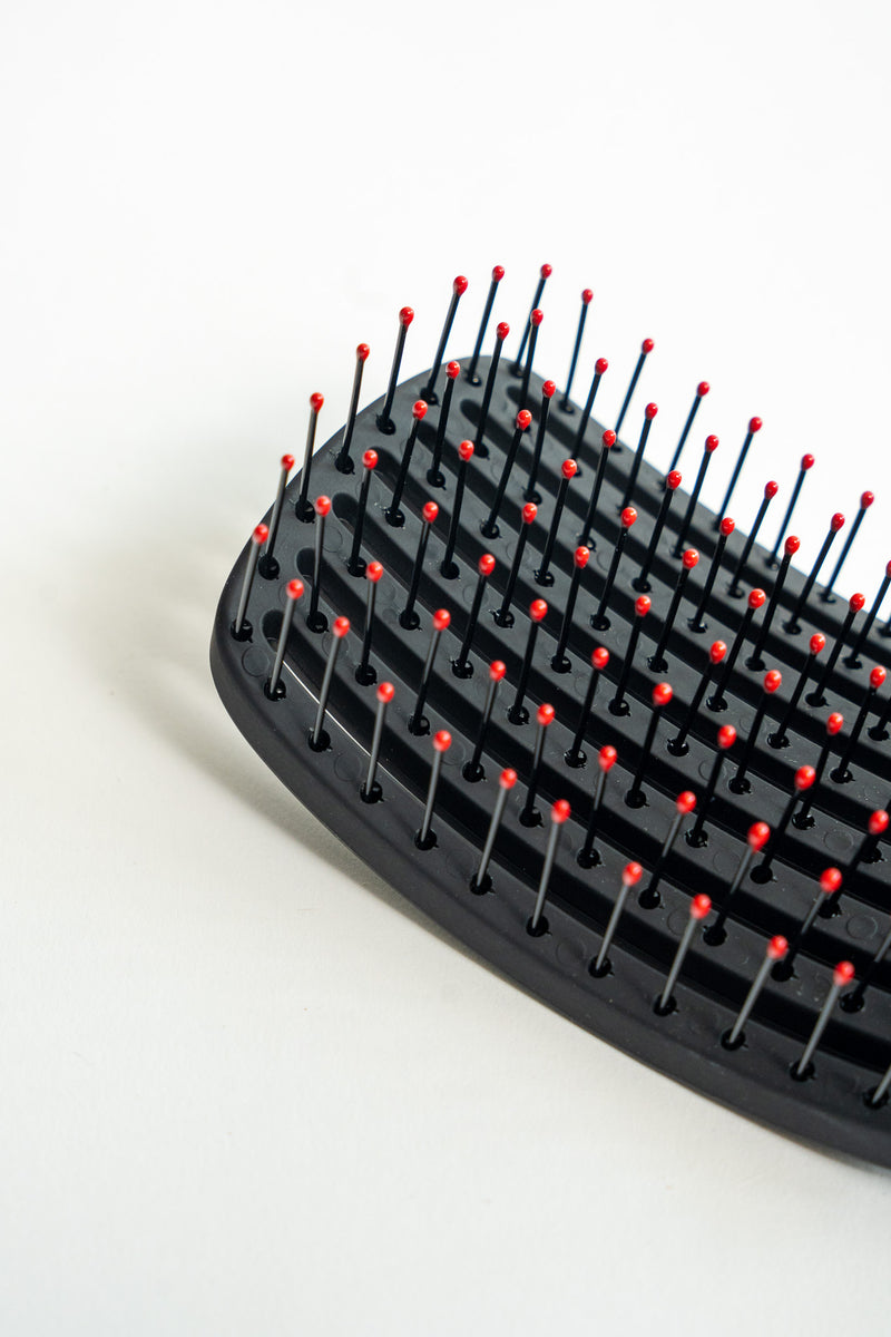 Hair Brush (6 Units)